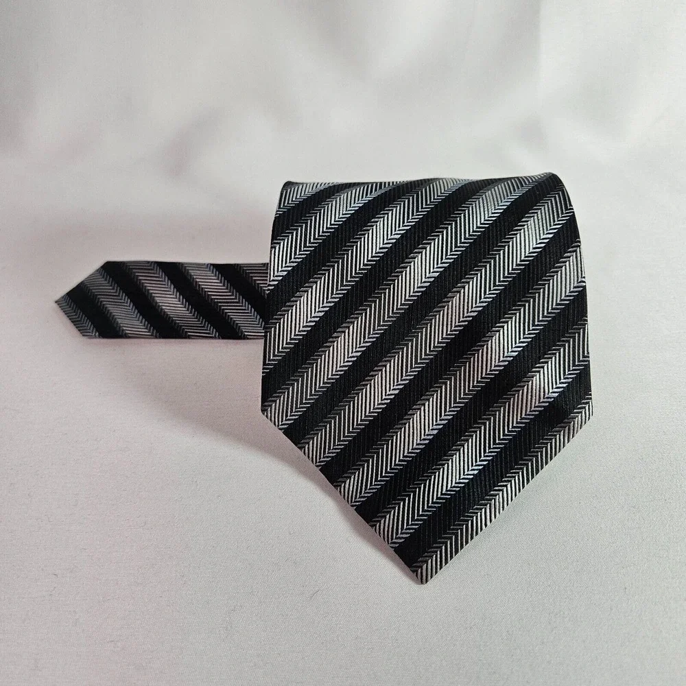 Cezani 100% Silk Hand Made Tie Black‎ Gray Stripes 4